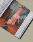 The book "Eyes of Mariupol"